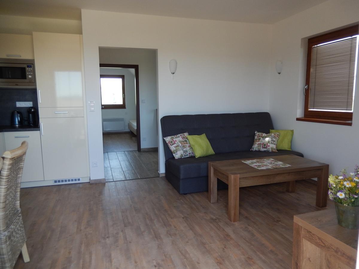 Horske Apartmany Bily Vlk Vaclavov u Bruntalu ภายนอก รูปภาพ